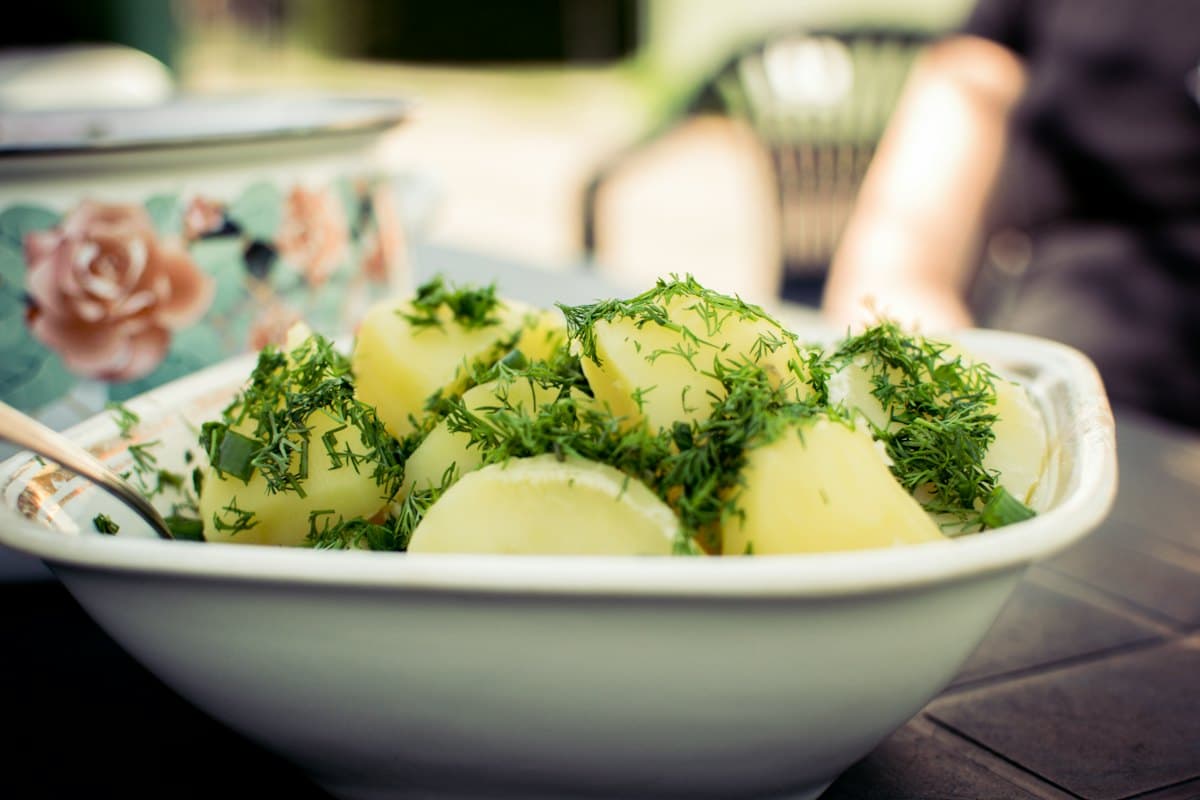 Visvrije sticks met spinazie en puree